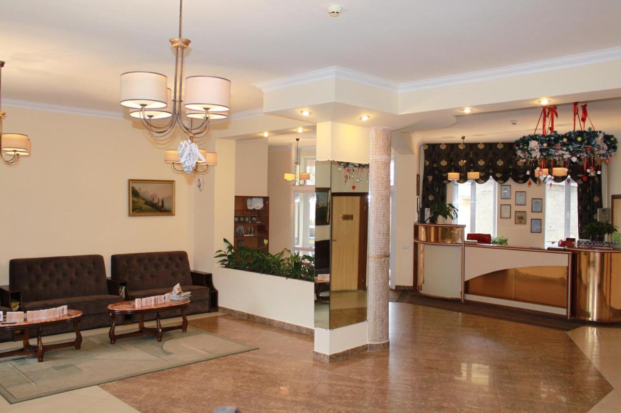 Hotel Valentyna Briukhovychi Esterno foto
